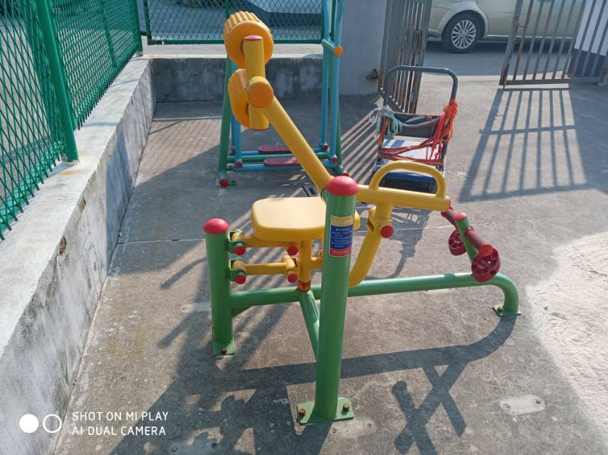 腹背鍛煉器 腹背鍛煉器