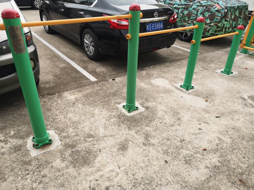 多聯壓腿架 多聯壓腿架