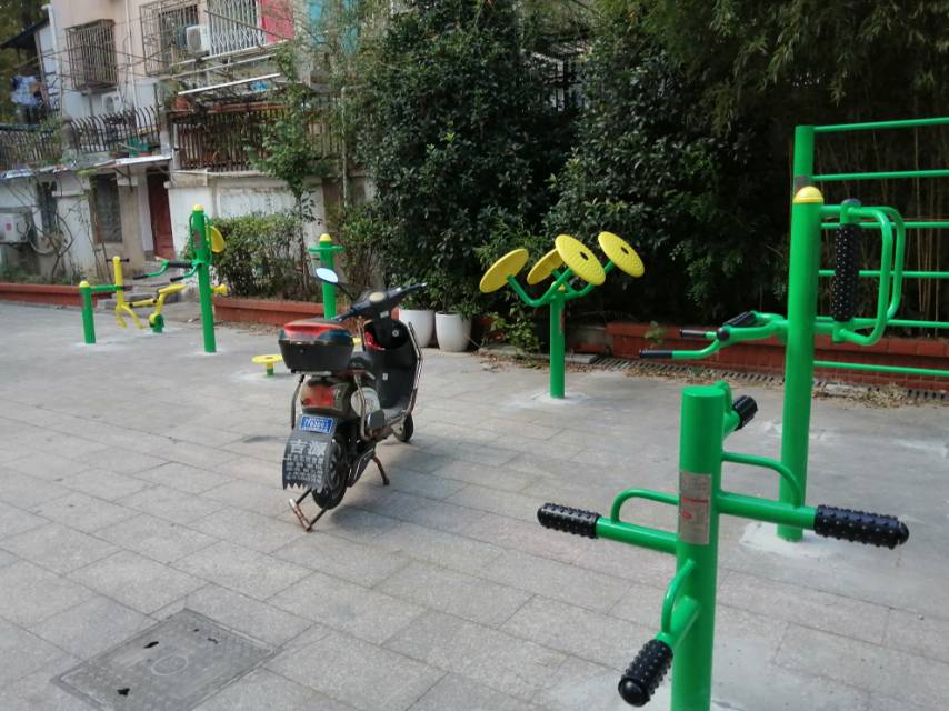 上南十一村150弄健身點(diǎn)2