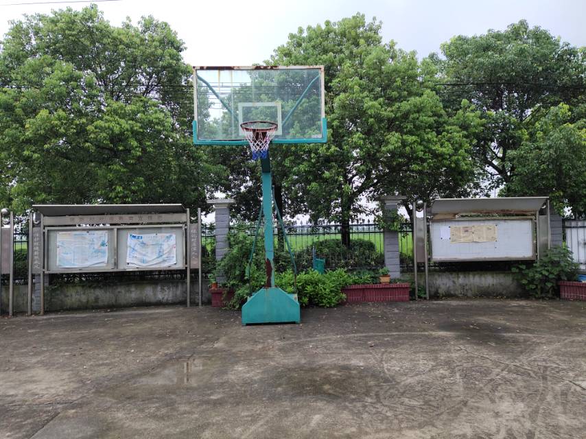 建新村籃球場 建新村籃球場