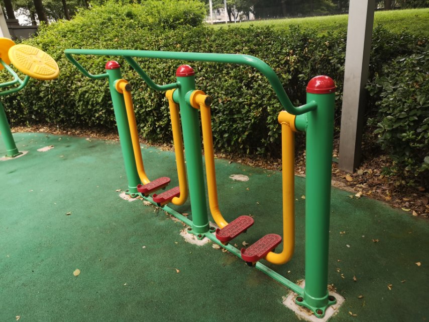 兩聯漫步機 兩聯漫步機