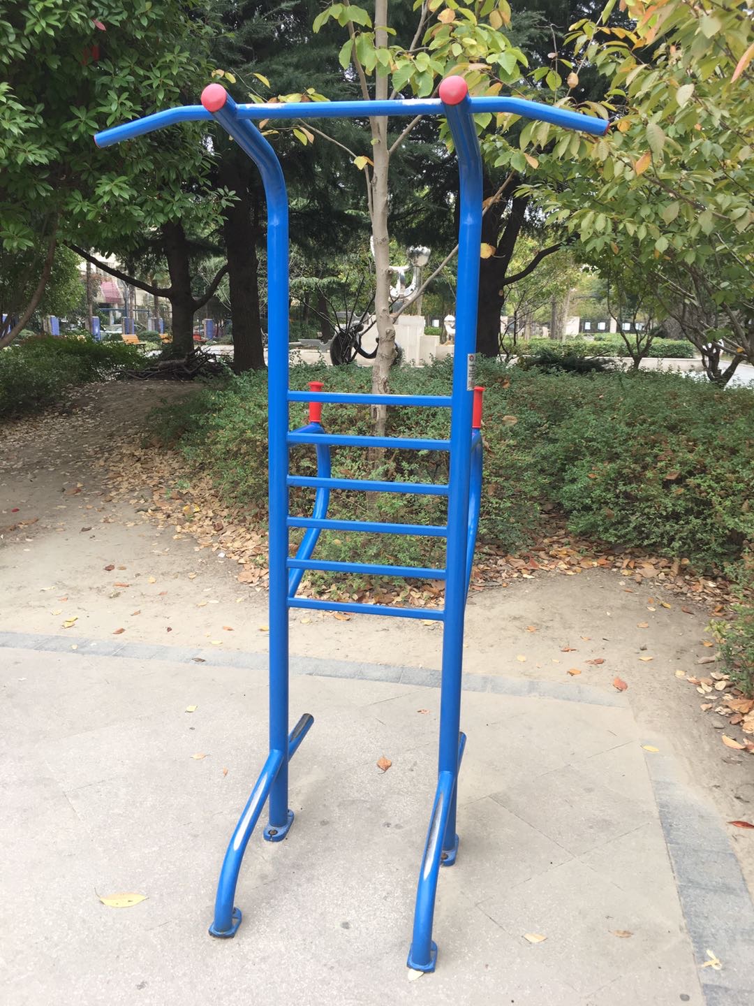 多功能訓(xùn)練器