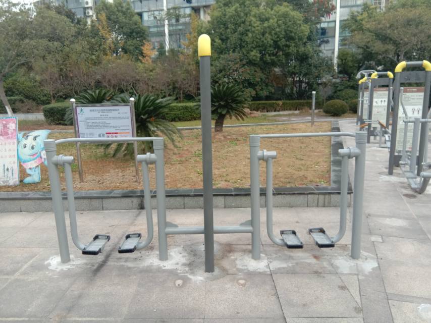 太空漫步機(jī) 太空漫步機(jī)