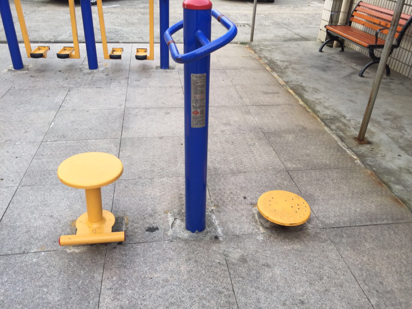 雙位扭腰器 雙位扭腰器