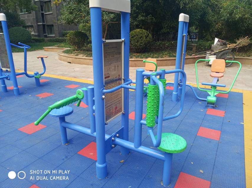 雙立柱腰背按摩器