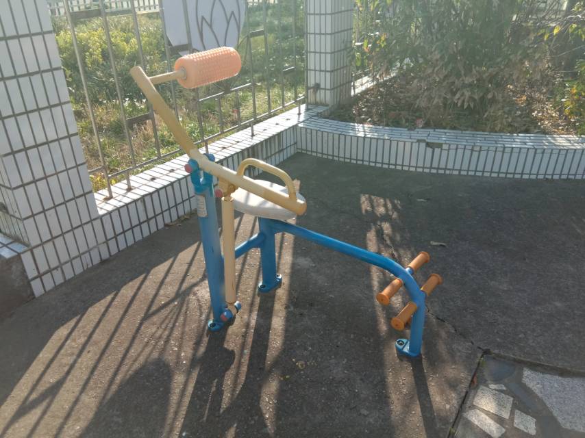 腹背鍛煉器 腹背鍛煉器