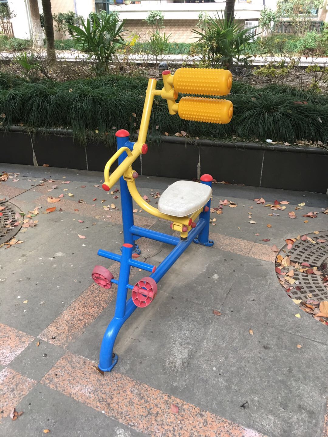 自重腰腹器 自重腰腹器