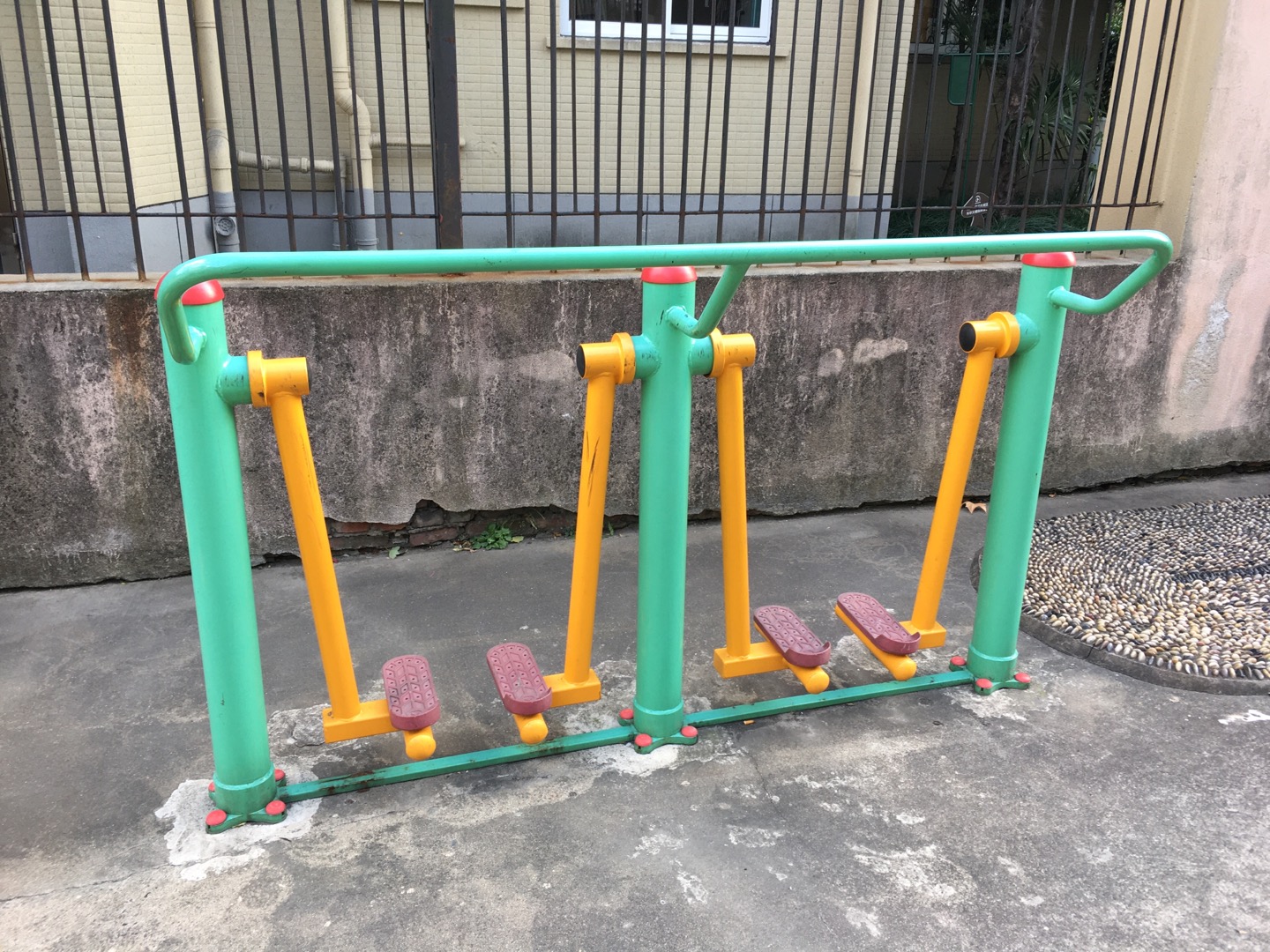 兩聯漫步機 兩聯漫步機