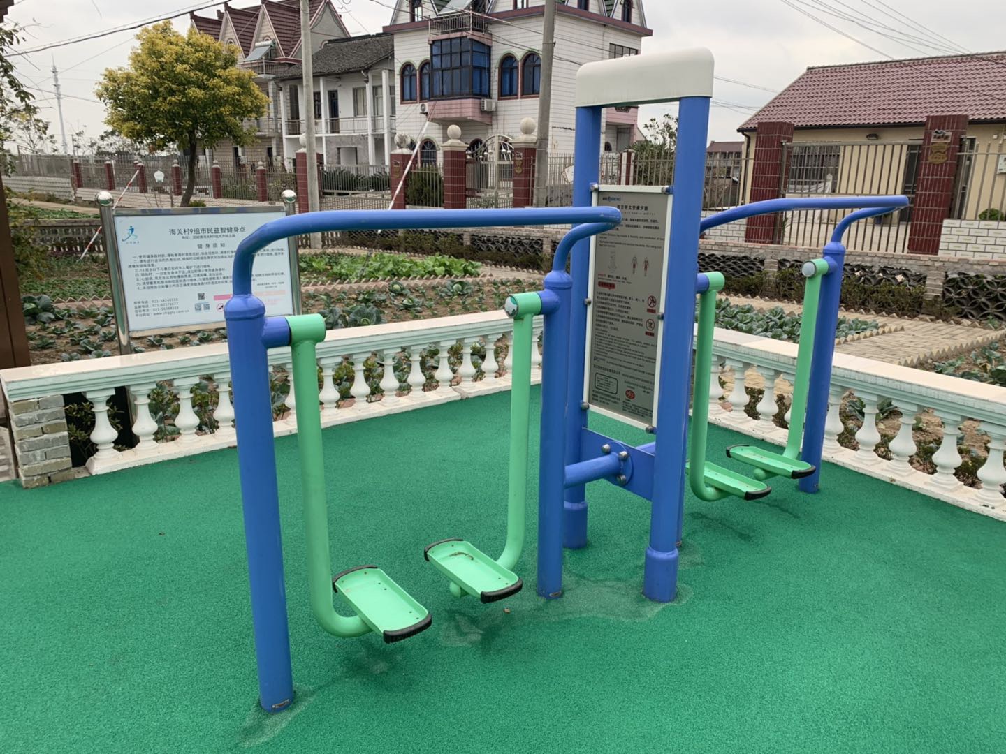 雙立柱太空漫步器 雙立柱太空漫步器