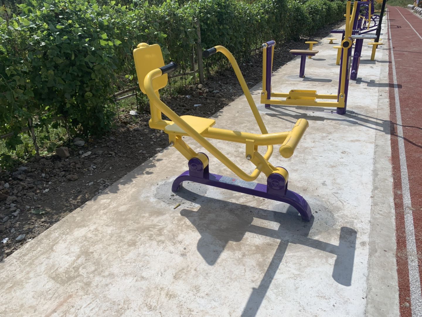 自重式平推訓練器 自重式平推訓練器