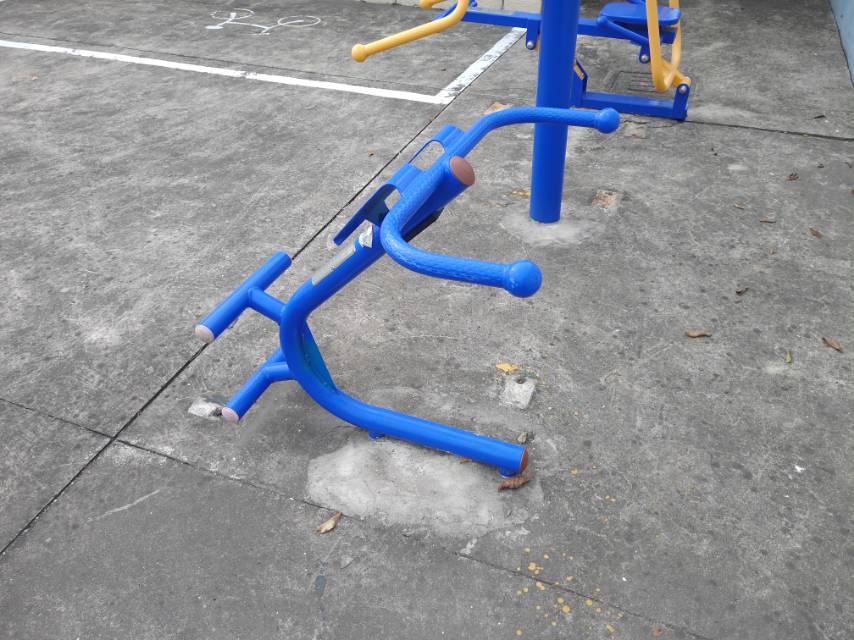 背肌訓練器 背肌訓練器