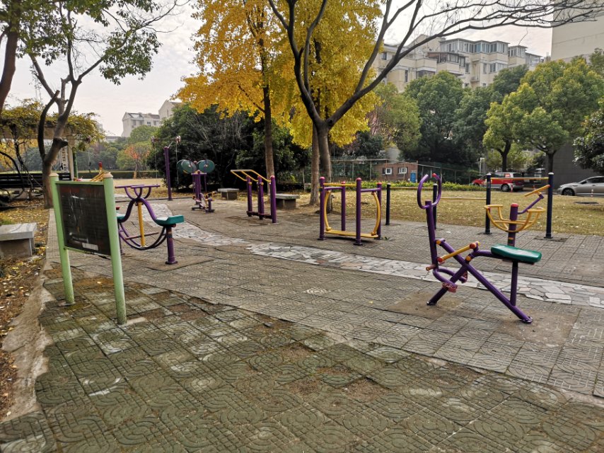 世博五居健身苑1