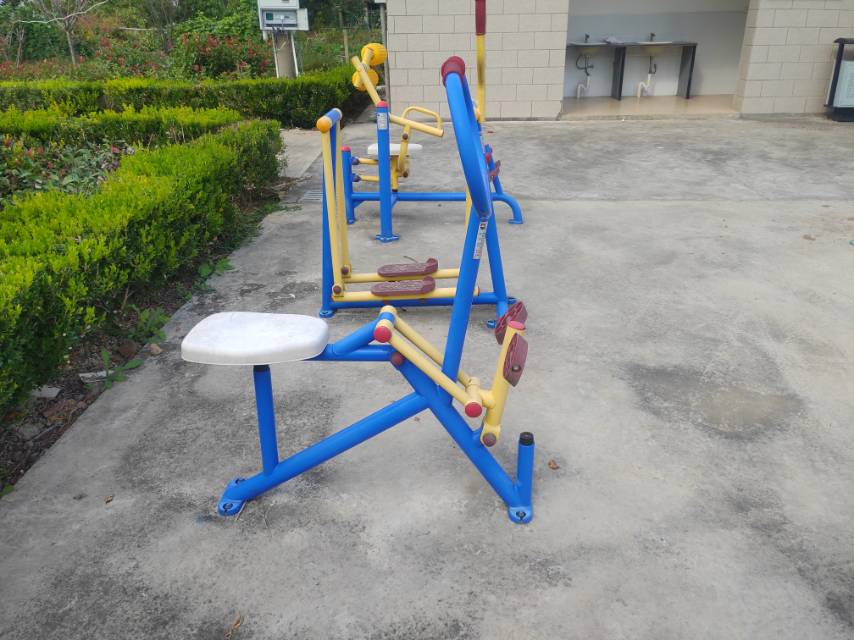 腰力鍛煉器 腰力鍛煉器