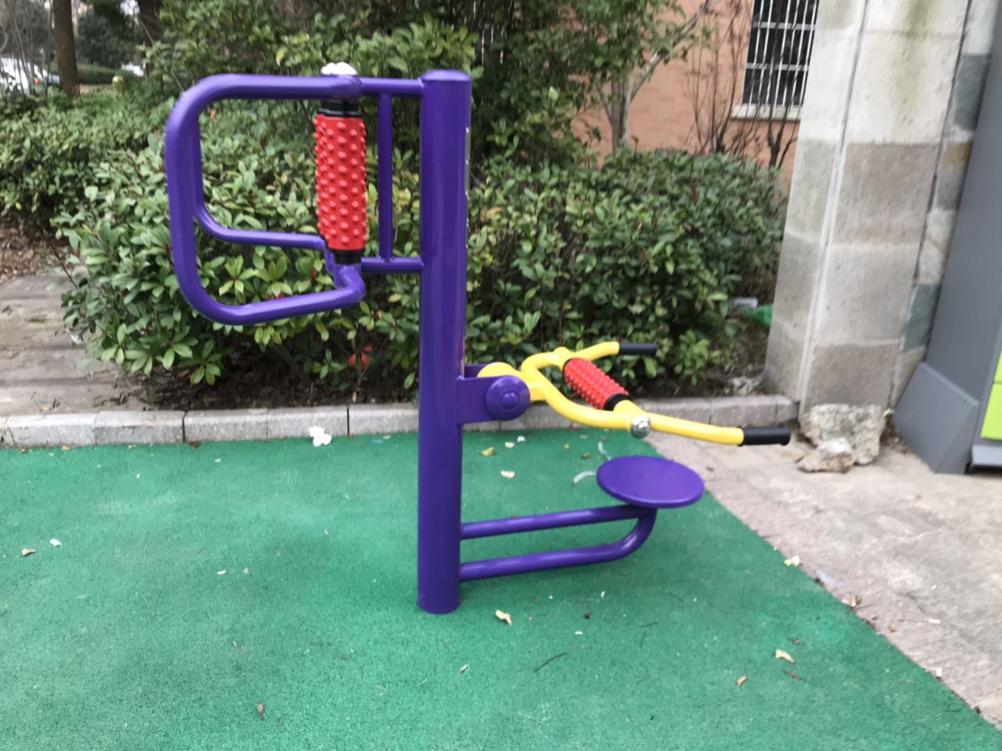 腰背按摩器 腰背按摩器