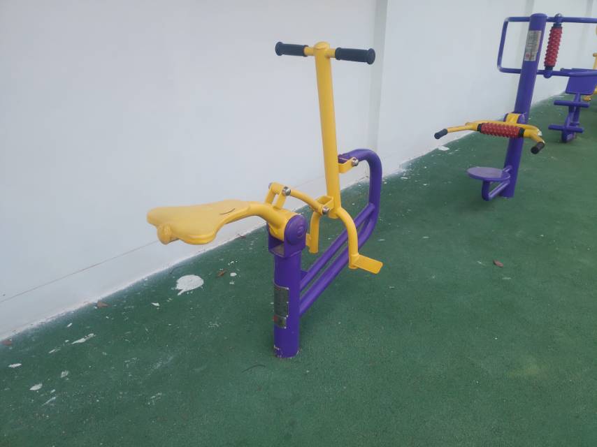 健騎機 健騎機