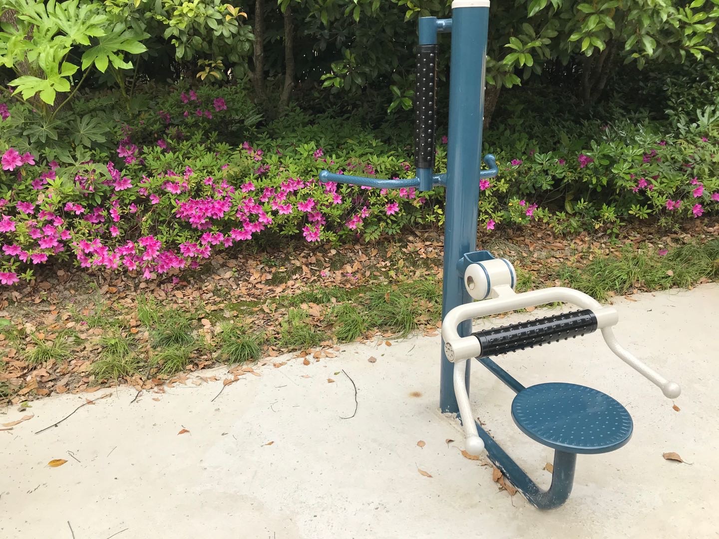 腰背按摩器 腰背按摩器