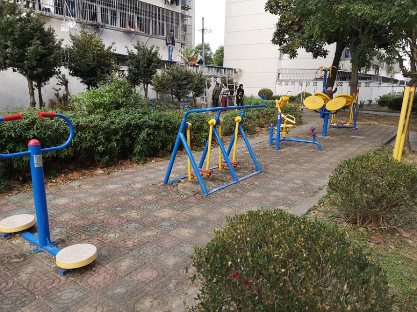 川六公路2001弄健身點(diǎn) 川六公路2001弄健身點(diǎn)