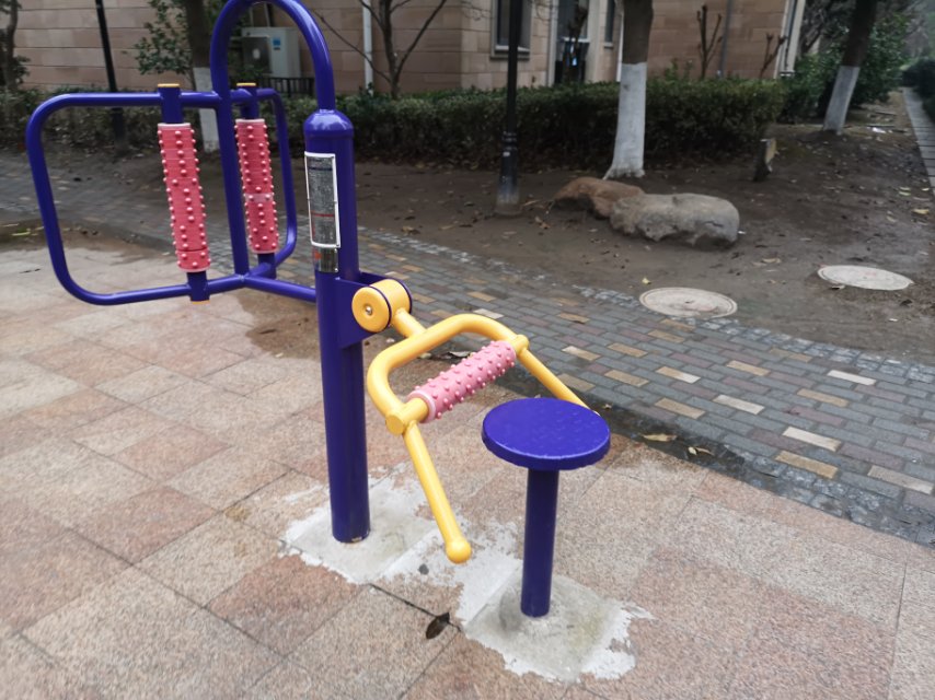 腰背按摩器 腰背按摩器