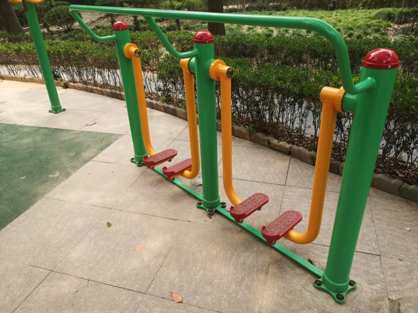 兩聯漫步機 兩聯漫步機