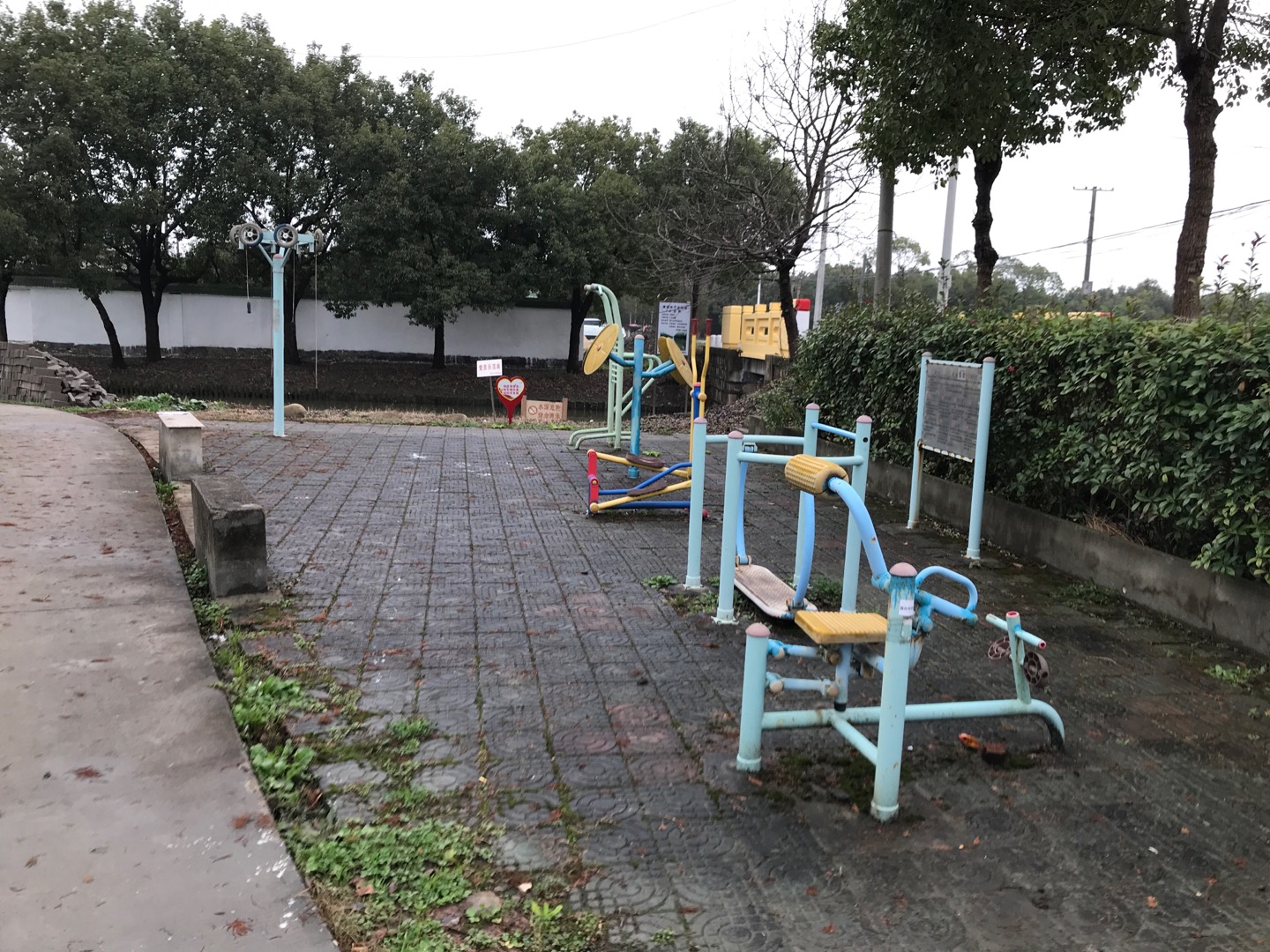 南三村花甲港健身點