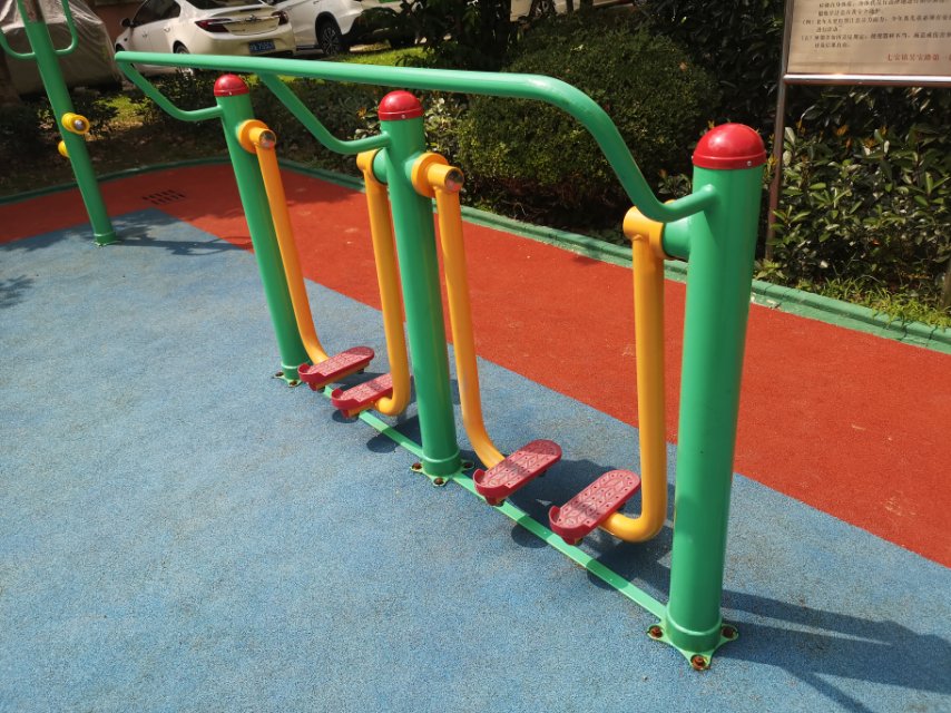 兩聯漫步機 兩聯漫步機