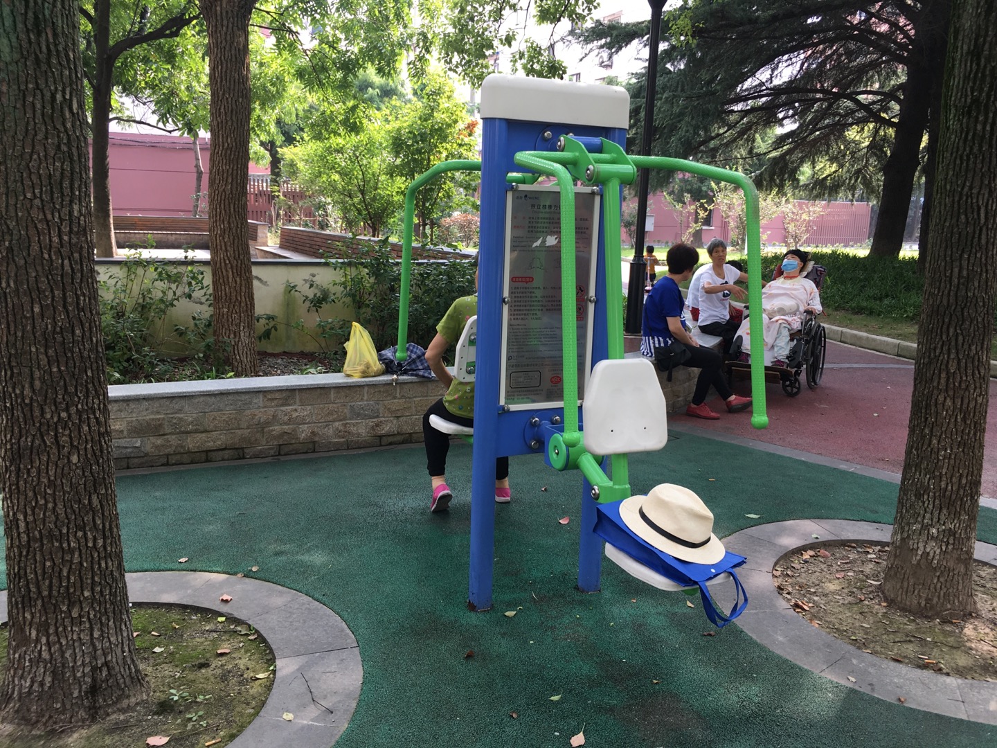 雙立柱前推訓練器