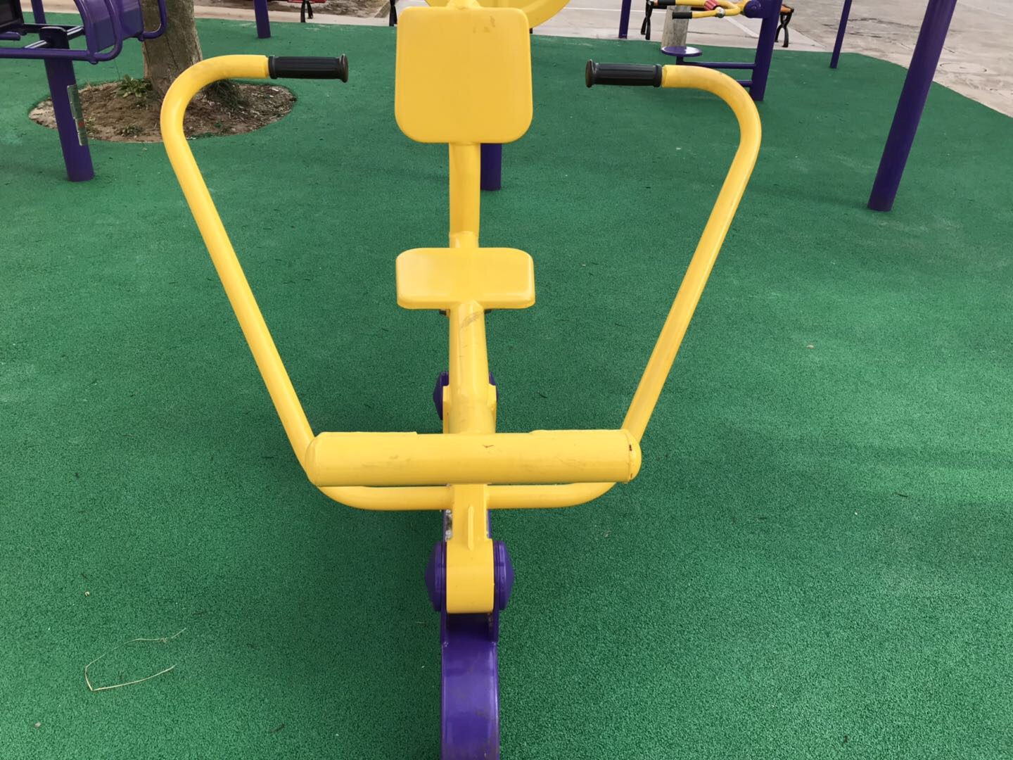 自重式平推訓(xùn)練器 自重式平推訓(xùn)練器