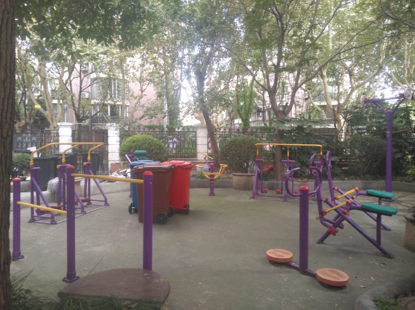 市三居委健身點D