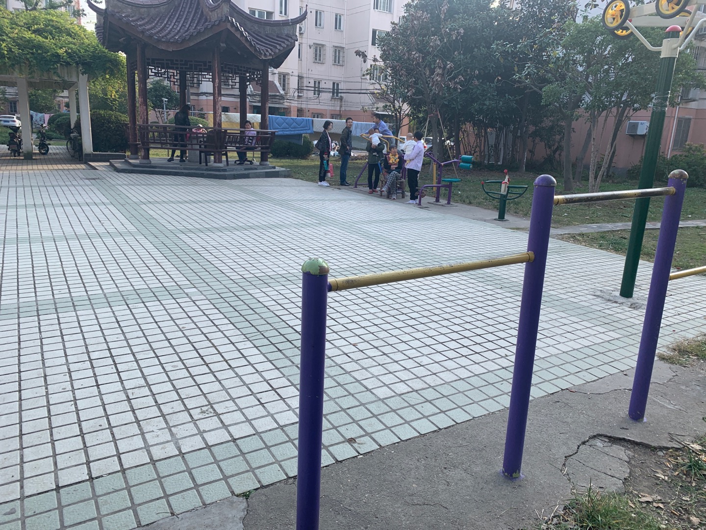 雙橋路218弄健身點(diǎn) 雙橋路218弄健身點(diǎn)
