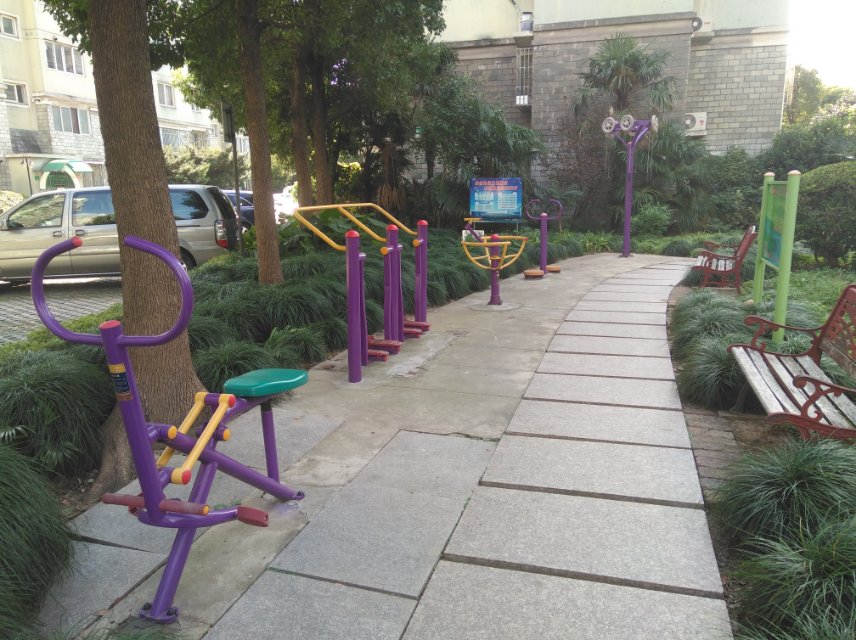 舒蘭路居委健身點C