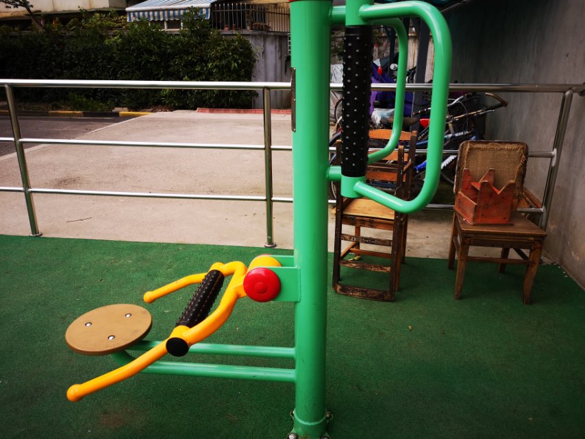 坐式腰背按摩器 坐式腰背按摩器