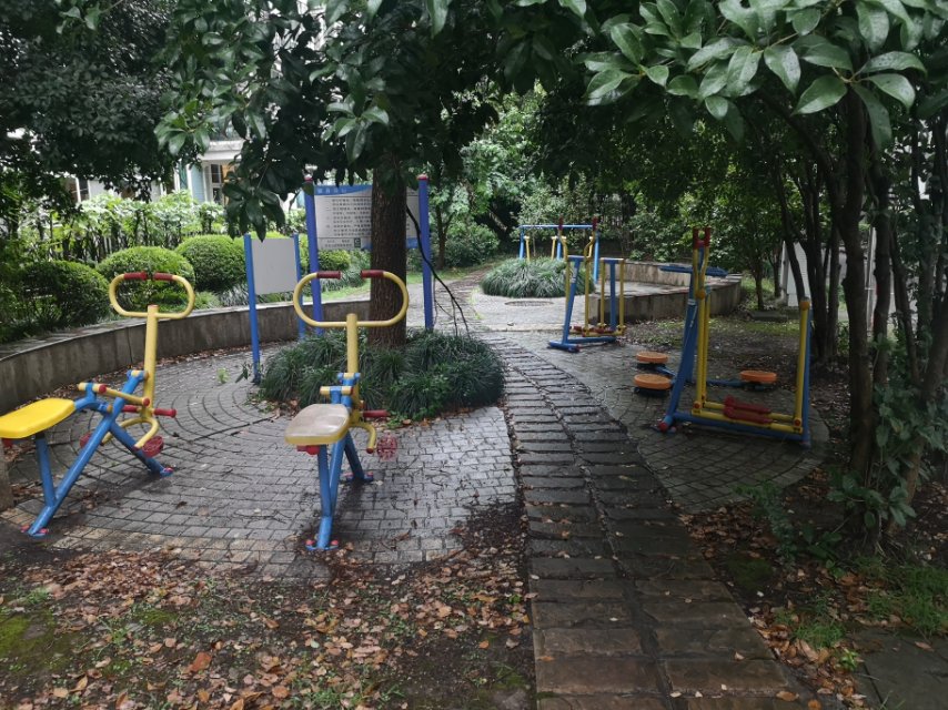 羅陽(yáng)九居健身點(diǎn)C點(diǎn)