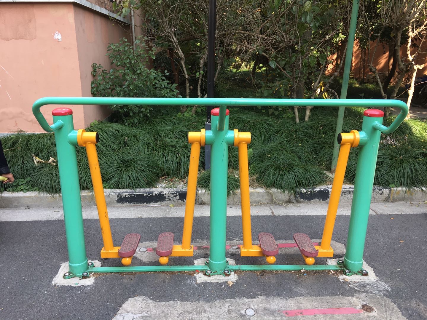 兩聯漫步機 兩聯漫步機