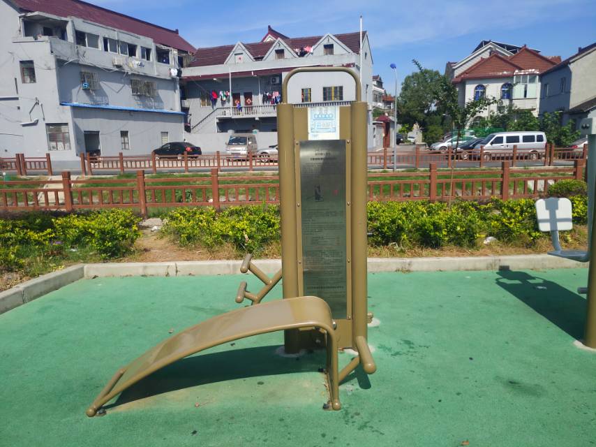 背肌腹肌訓練器（兩站位）