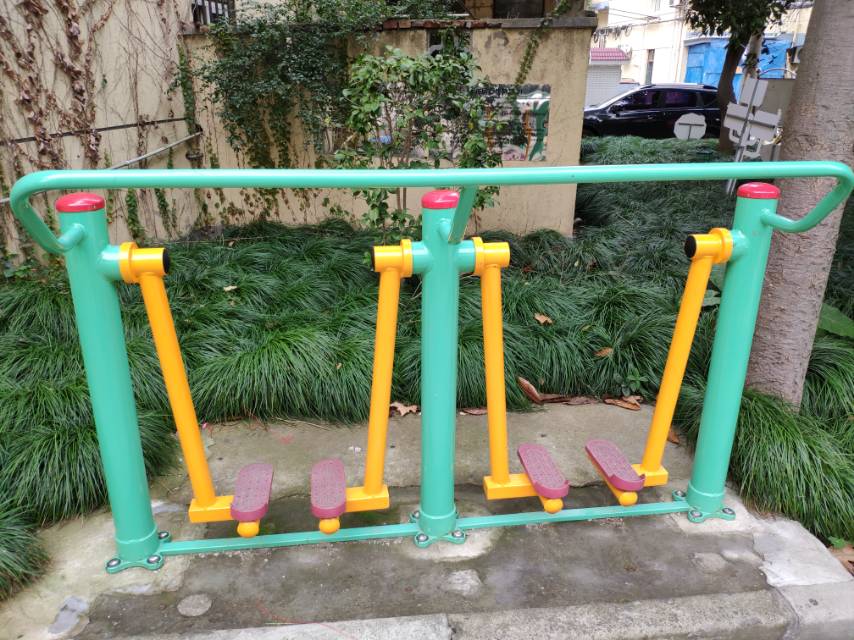 兩聯漫步機 兩聯漫步機