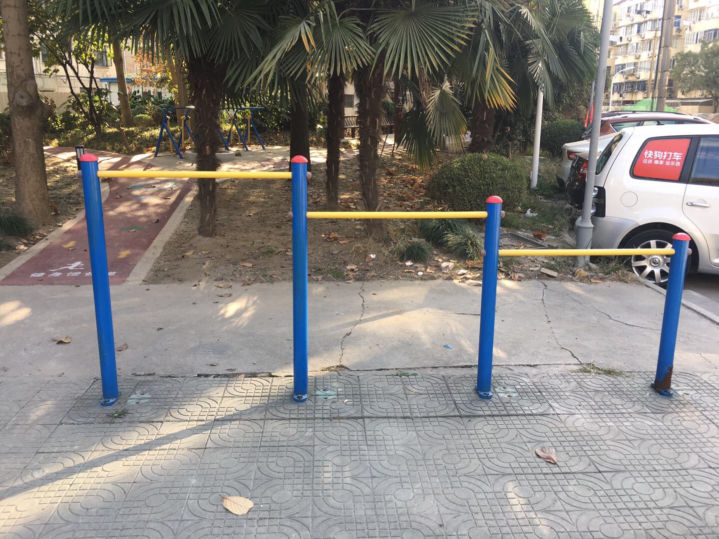 擱腿杠 擱腿杠