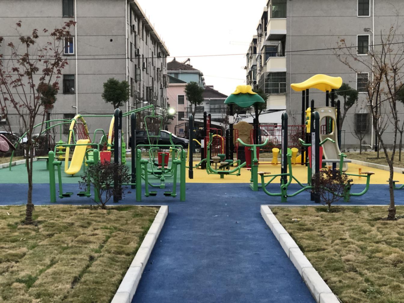 青村居委益智健身點