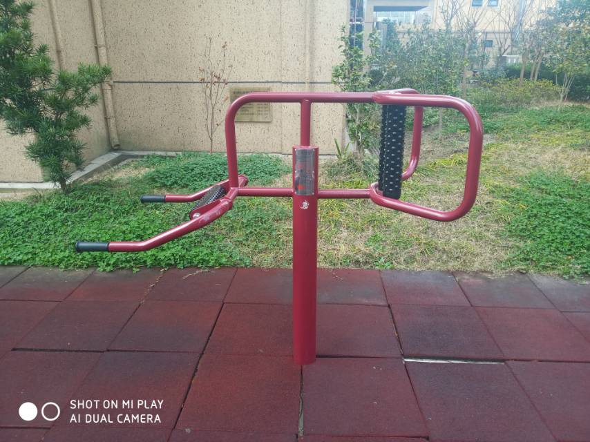 腰背按摩器 腰背按摩器