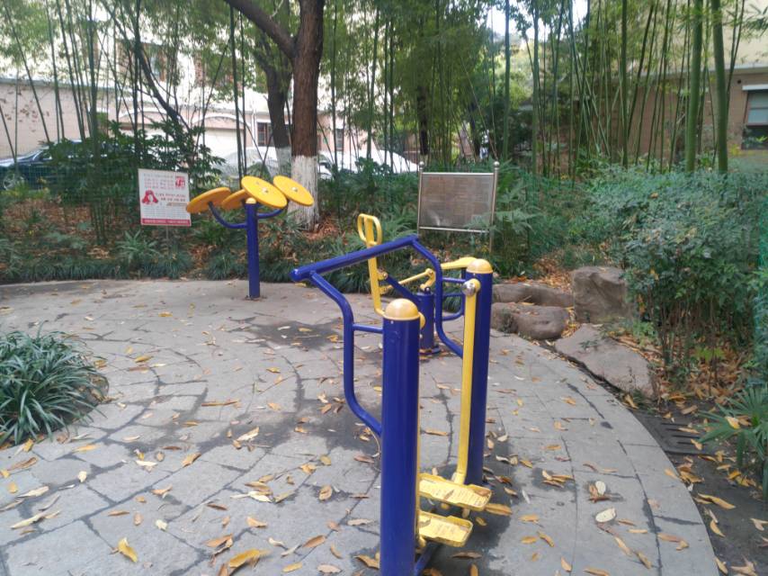 古龍三居居委B健身苑點(diǎn)