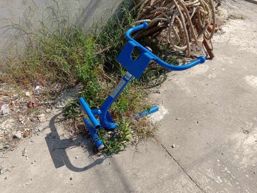 背肌訓練器 背肌訓練器