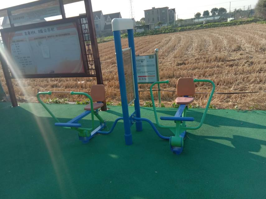 雙立柱平推平拉訓練器 雙立柱平推平拉訓練器