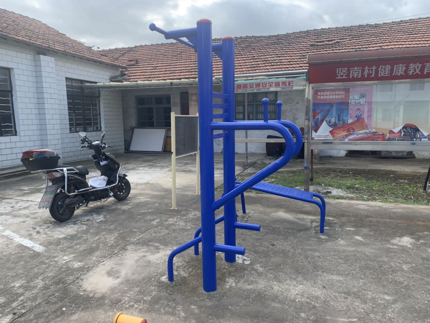 多功能鍛煉器 多功能鍛煉器