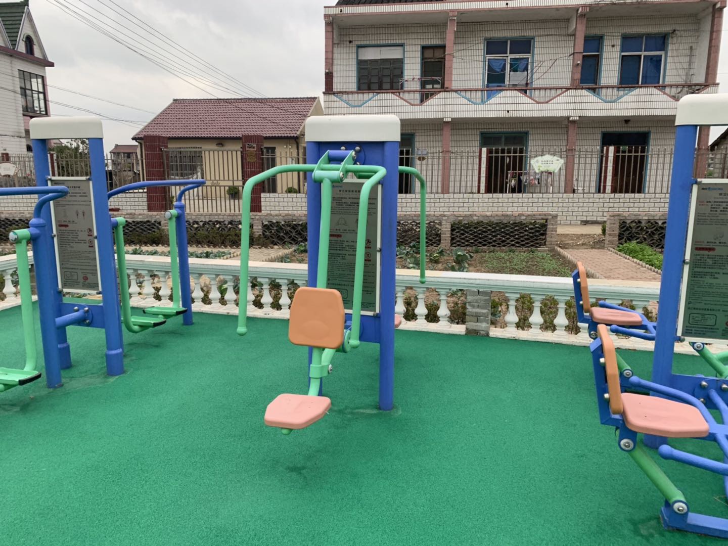 雙立柱前推訓(xùn)練器 雙立柱前推訓(xùn)練器