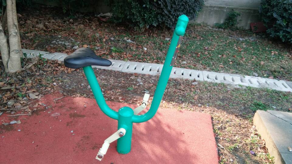 直立健身車 直立健身車