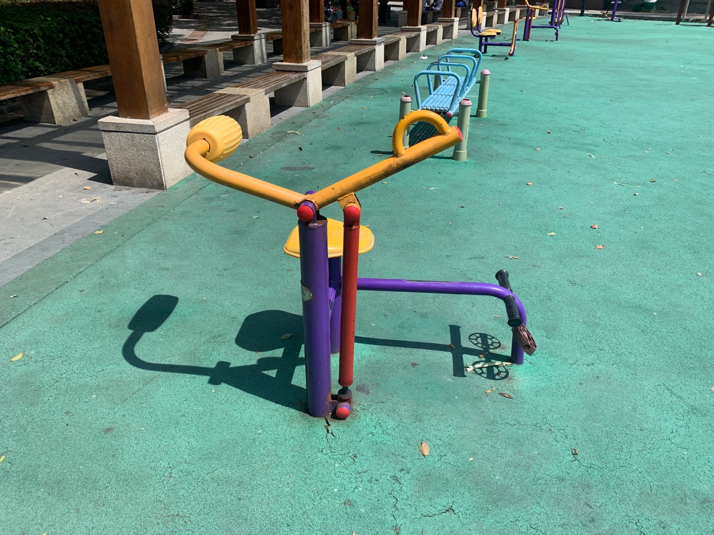 腹背鍛煉器 腹背鍛煉器