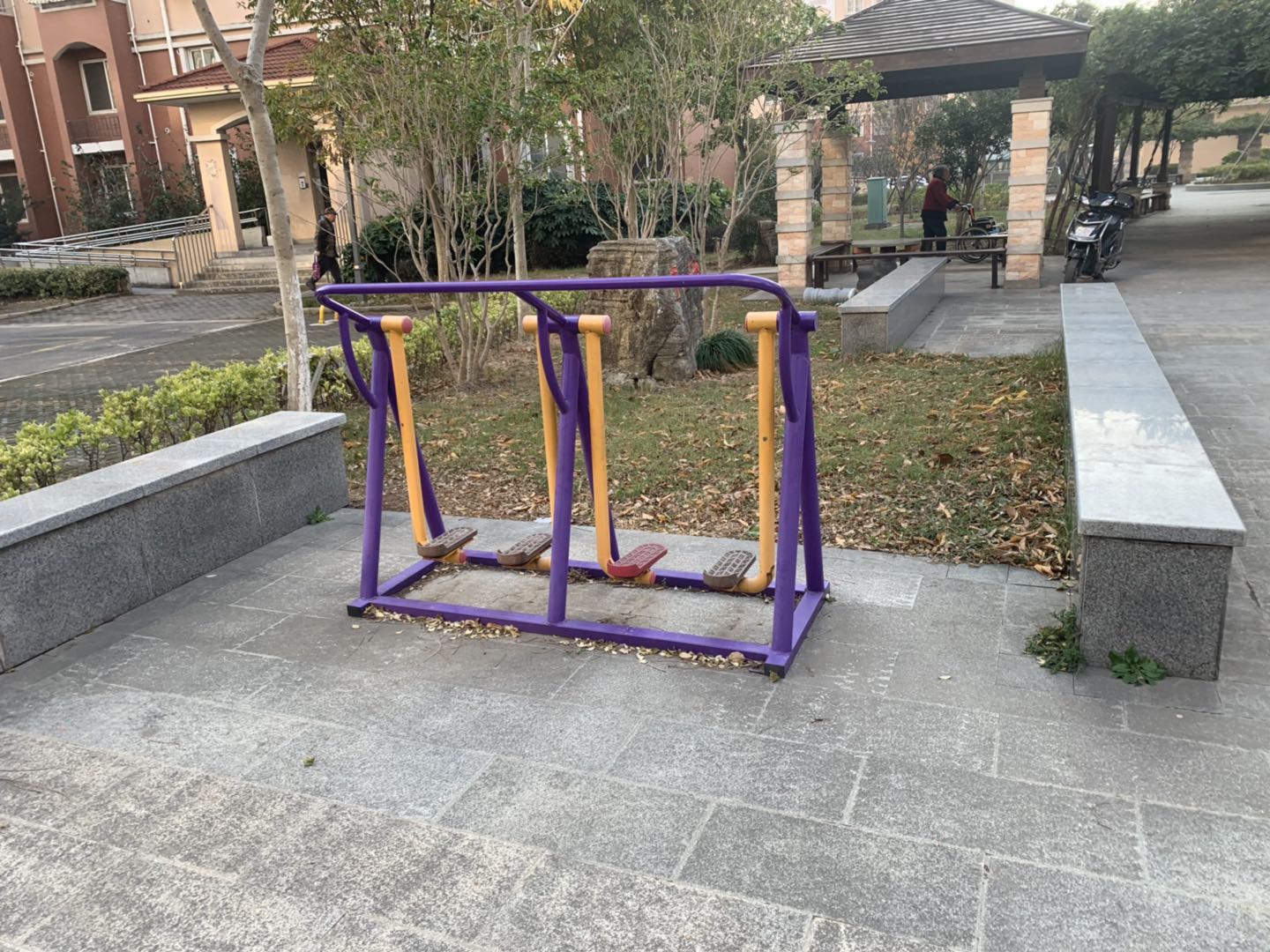 太空漫步器 太空漫步器