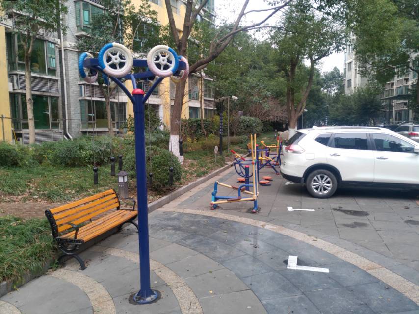 古美九村居委健身苑點(diǎn)