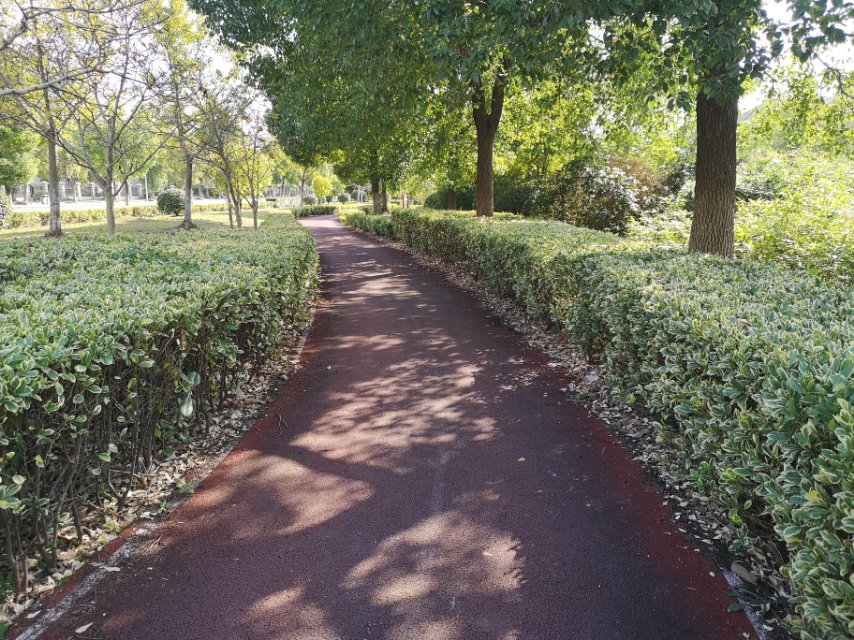 航梅路健身步道 航梅路健身步道