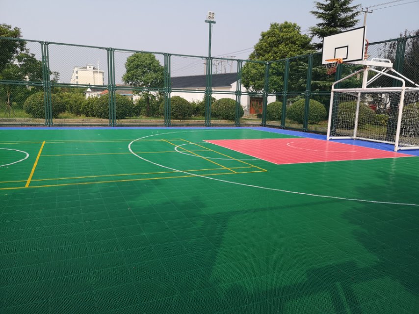 西渡街道金港村劉港市民益智健身苑點