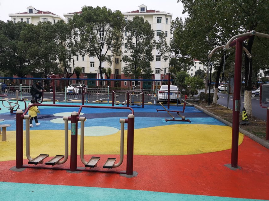 聯江居委會健身點